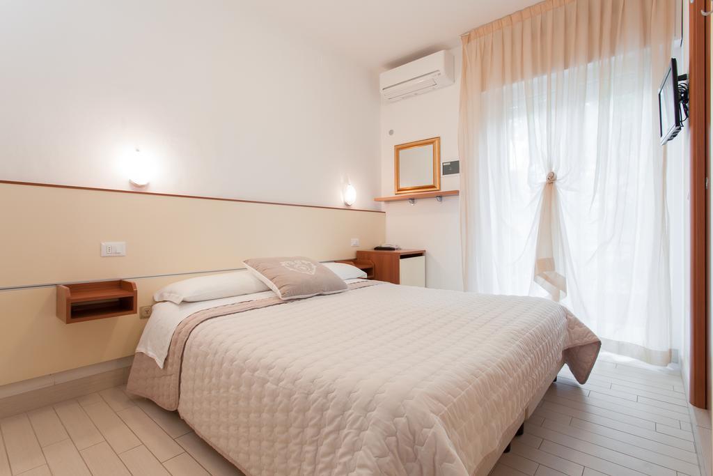 B&B Airone Cervia - Camere E Appartamenti Exterior foto